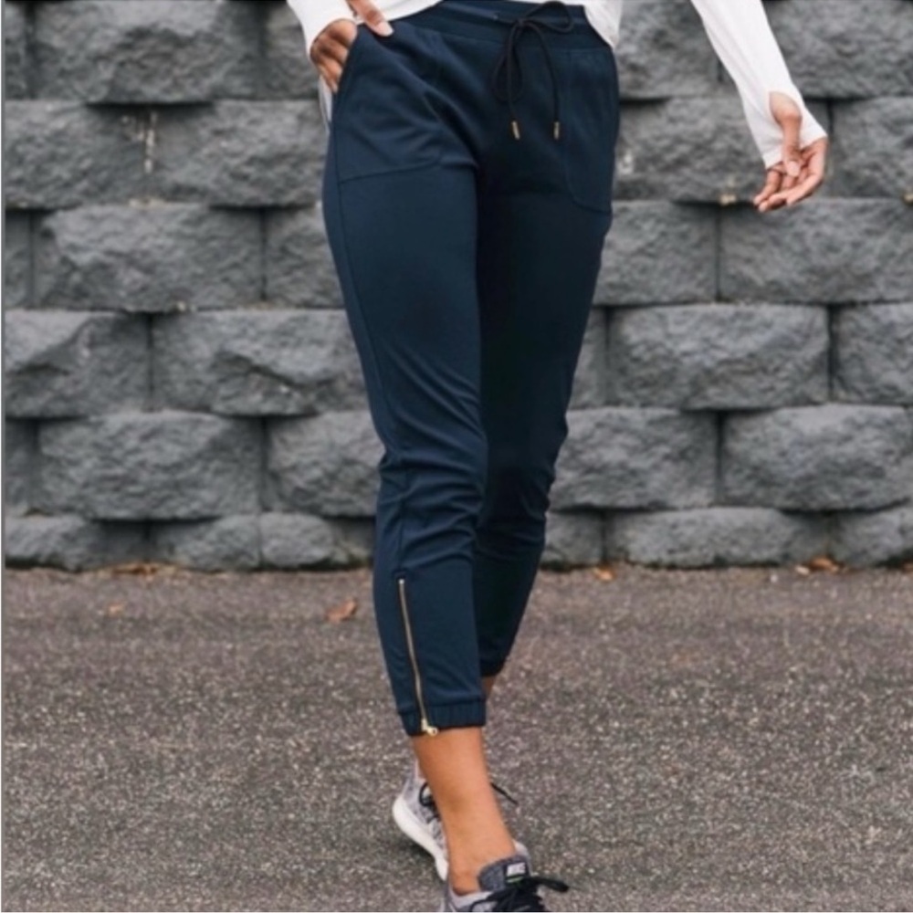 ZYIA Active Women's Peak Zipper Joggers-Navy Blue- Size Small